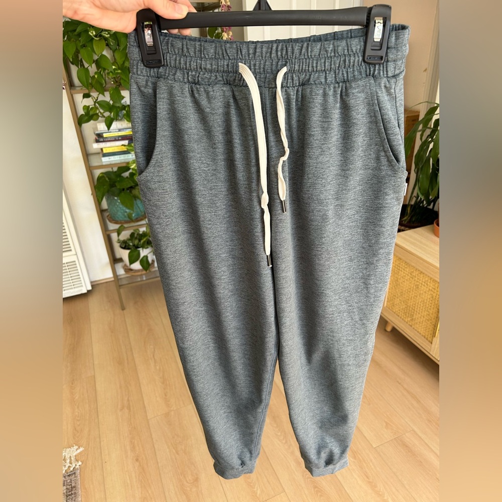 Feat Joggers. Size Small. 24” inseam. Excellent Condition.